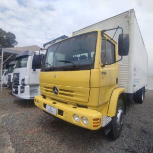 Mercedes Benz Mb 1718 Ano 2011 Toco Baú Carga Seca