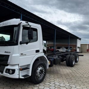 Mercedes Benz Mb Atego 2426 Ano 2016 Truck 6x2 - No Chassi