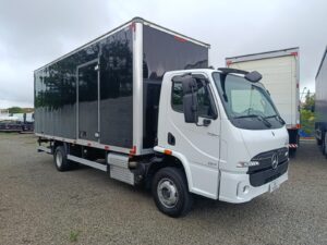 Mercedes Benz Mb Accelo 1117 Ano 2026 Baú 6,50