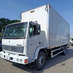 Mercedes Benz Mb 1719 Ano 2016 Baú Zero De 7 Metros
